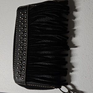 Trinity ranch clutch